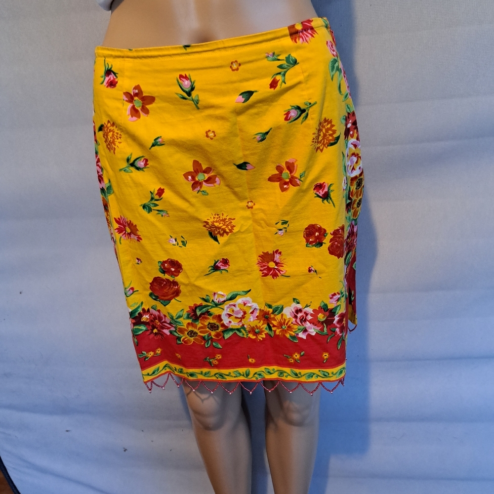 Yellow bead trim floral skirt
